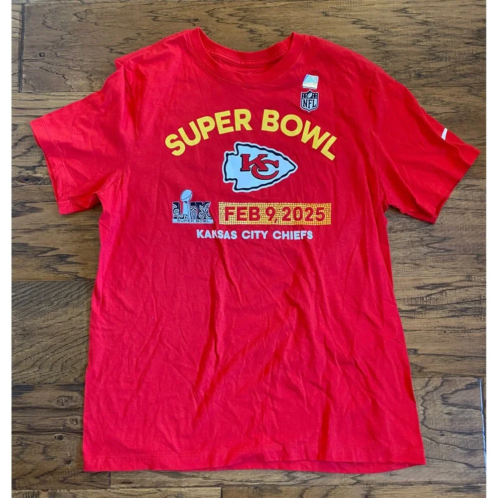 Nike Mens Kansas City Chiefs Super Bowl LIX T-Shirt Red Large Feb 9 2025 NFL